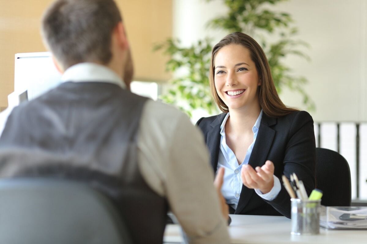 application-dqs-personal interview with new employee