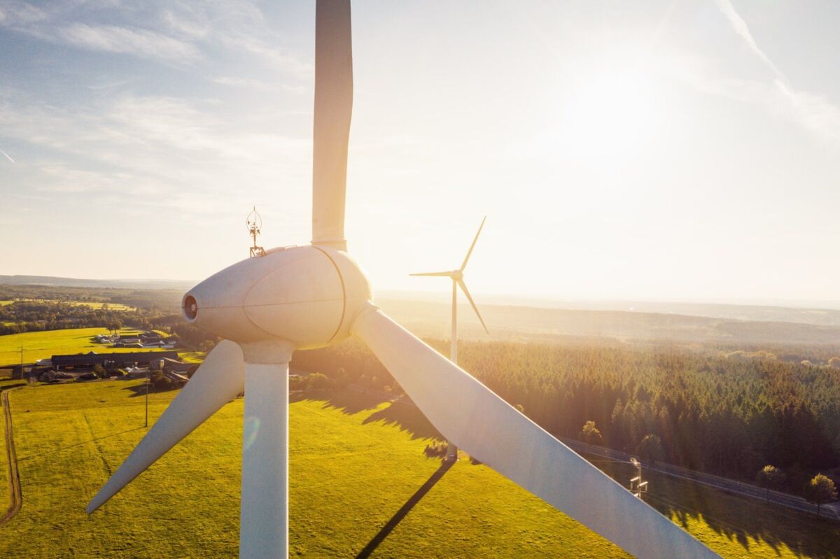 Wind Turbines Windmill Energy Farm