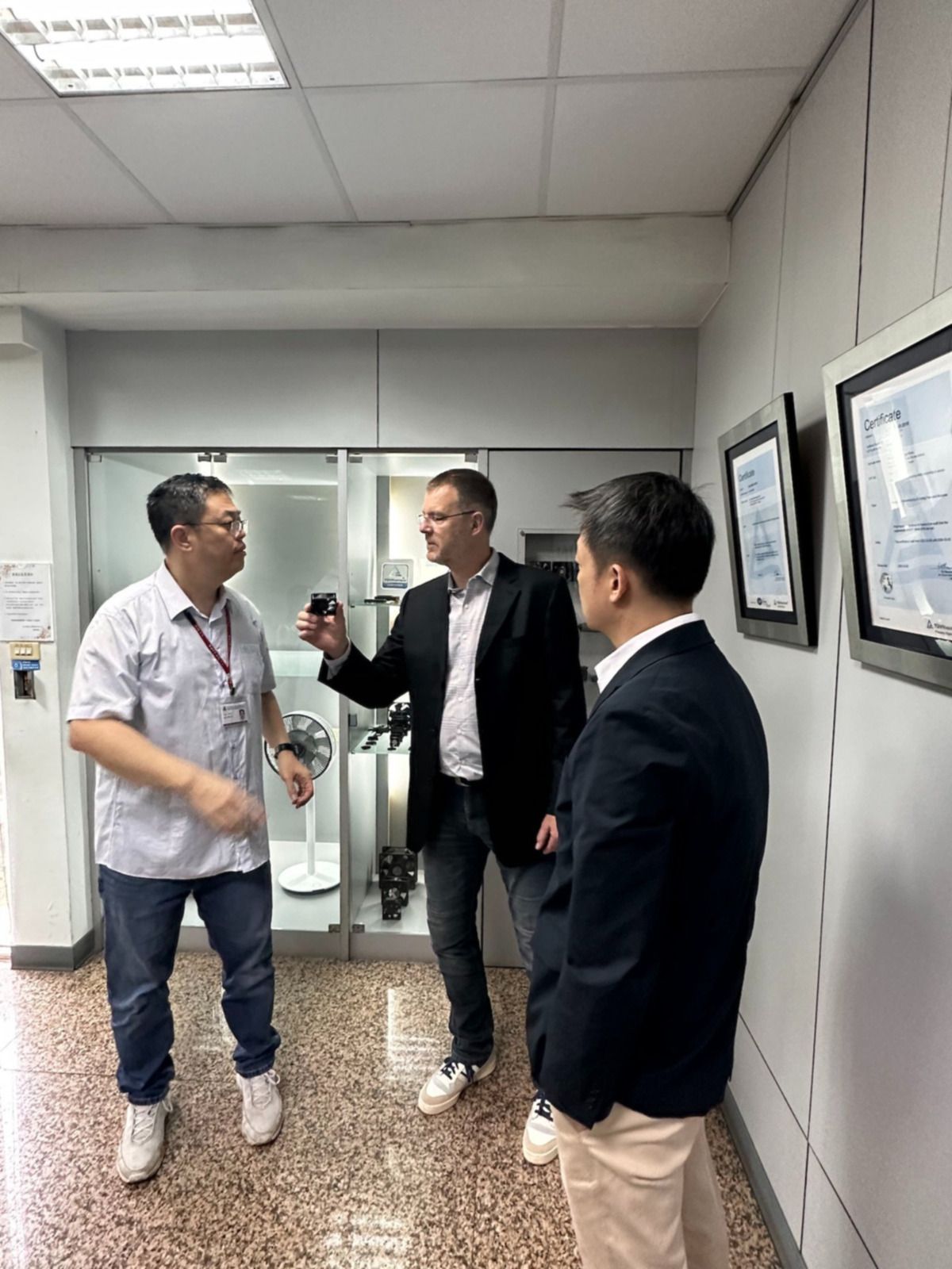 與 DQS 攜手，完成高標準稽核